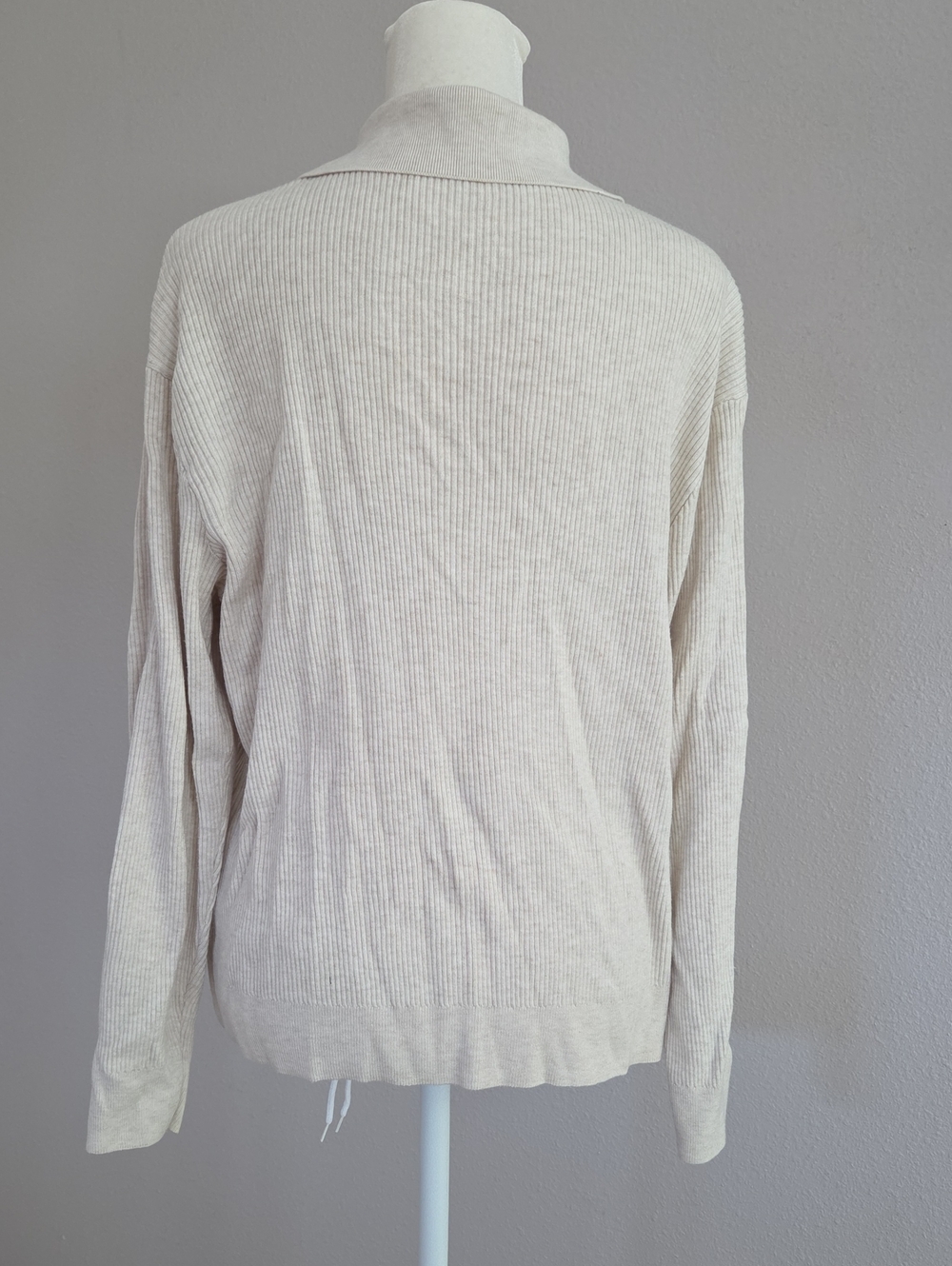 UNIQLO Ribbed Knit Sweater - Picture 5 of 7